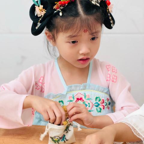 【六一奇遇端午•粽香赛舟起舞】县中心园客家文化节圆满落幕