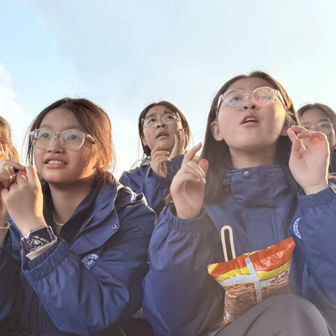 重庆复旦中学七年级四班丨弘扬九秩荣光 启航百年征程|重庆复旦中学教共体初2025级“寻根复旦”研学实践