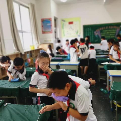 商丘市梁园区白云小学消防安全演练