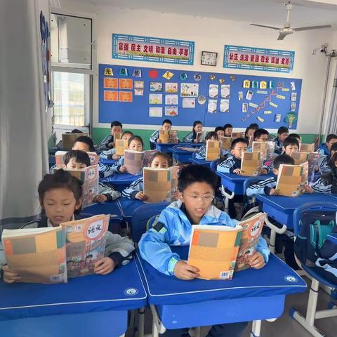 广宗县第六小学“我是小小朗读者”