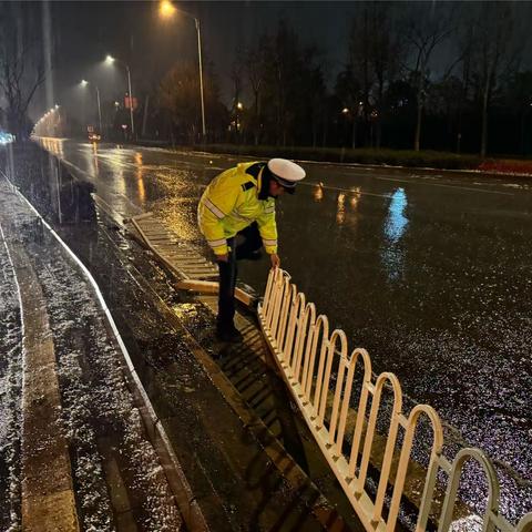 及时清理道路隐患