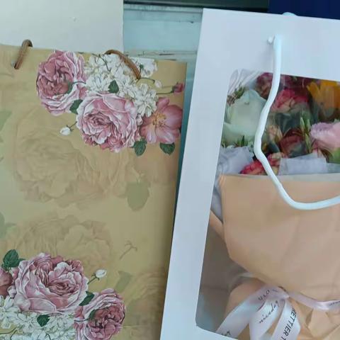 【暖心教师节，浓浓感恩情】——洛龙区佃庄镇童梦幼儿园教师节感恩活动