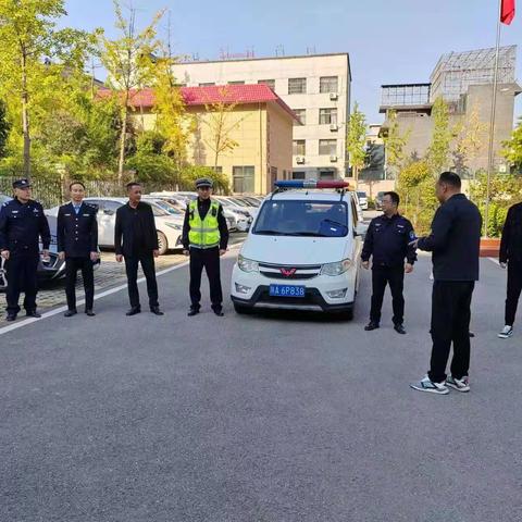 部门联动  重拳出击——区成品油市场经营秩序专项整顿领导小组办公室组织相关职能部门开展“黑加油站流动加油罐车”专项整治行动