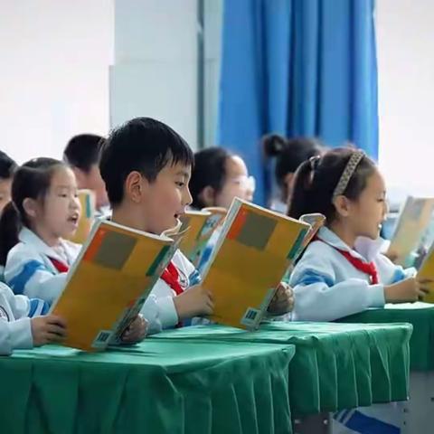 潜心耕耘守初心 携手筑梦创辉煌—滦州市横渠实验小学期末工作会