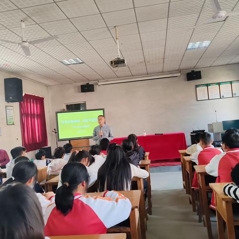仁兆中学心理专家进校园活动