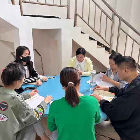 以美术为核心，联动AI技术融合多学科的教学探索