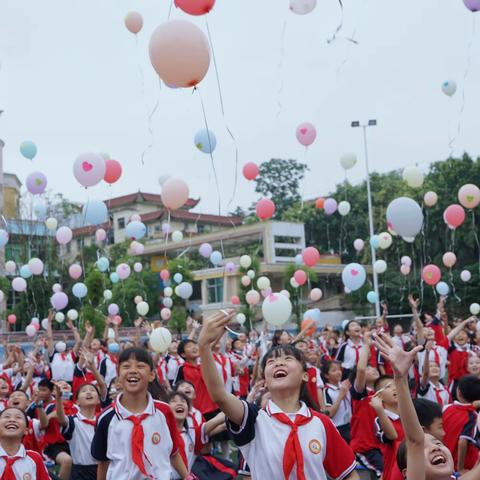 “喜迎二十大，永远跟党走”市长青小学四年级成长礼