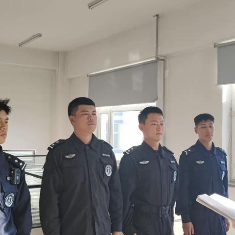 “推进主题教育  加强队伍管理”——特警五大队贯彻落实支队会议精神