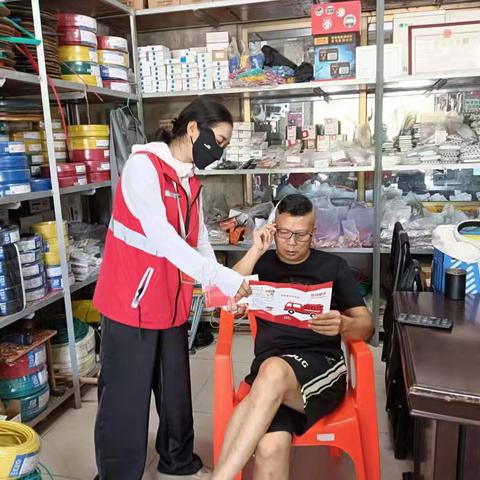 八所镇皇宁村网格员开展消防安全宣传活动