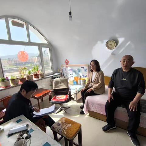 关爱高危孕产妇 守护母婴安全线——清水河县妇幼保健计划生育服务中心走访慰问高危孕产妇