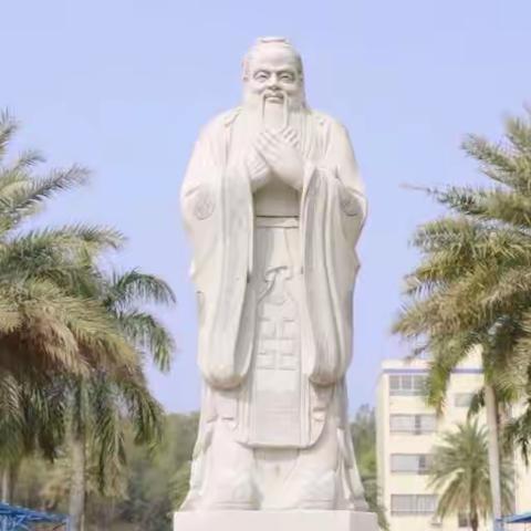 书香浸校园，智慧润心灵