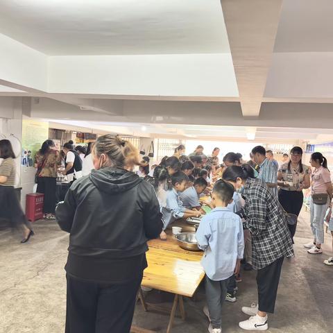 乐享劳动，你是主“饺”——镇沅直属小学一年级（1）班包饺子活动