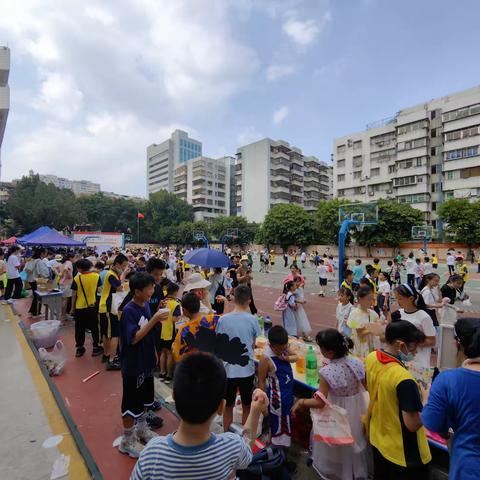 惠州市实验小学“爱心润成长   童心沐阳光”义卖活动开启啦！🌈🤞💞☀🤞