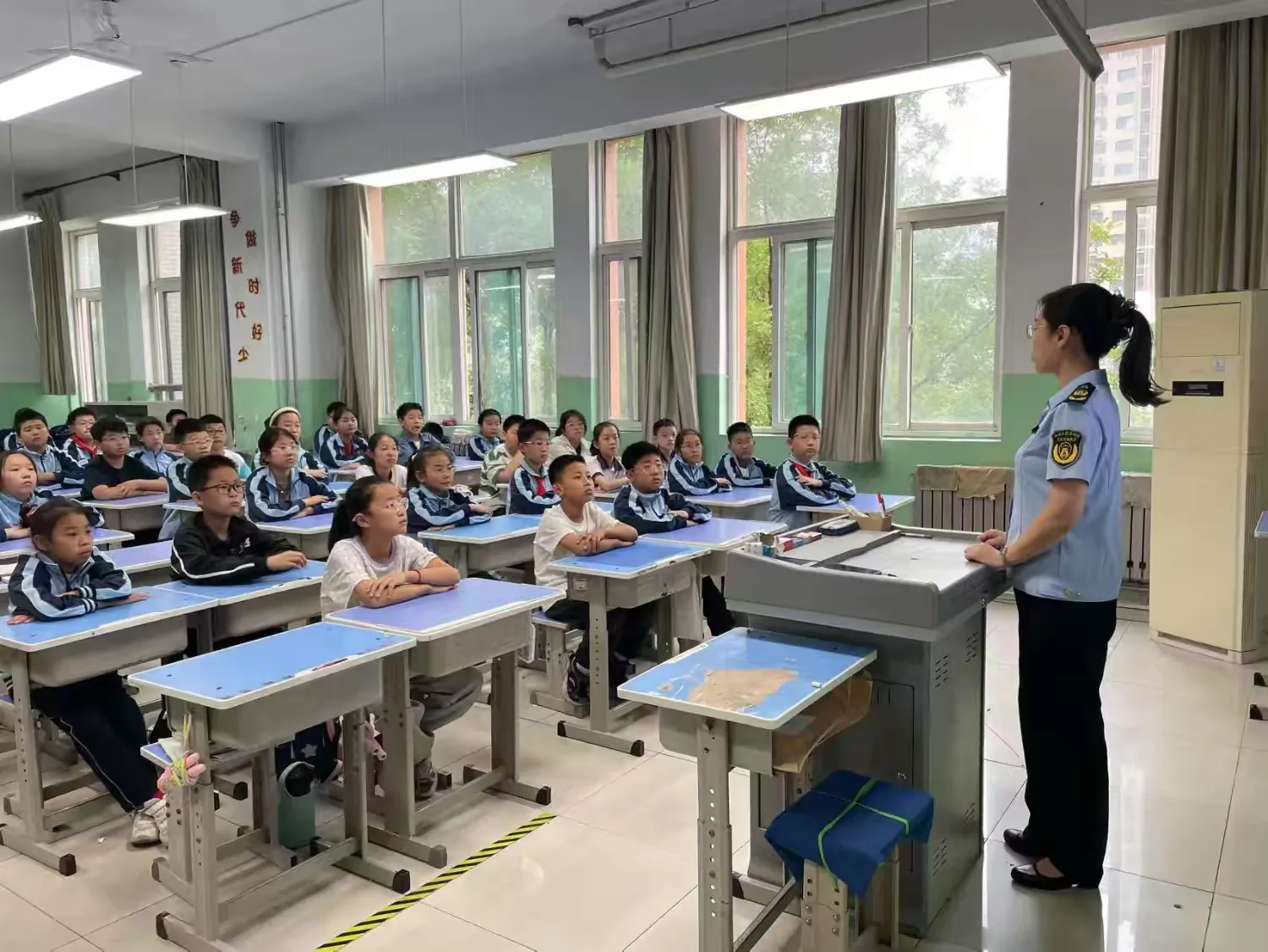 简篇-【多彩文旅】“绿书签”进校园,共护未成年人健康成长