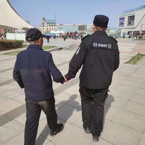 为百姓排忧解难 特警力量在行动