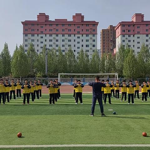 鸣奏青春旋律 抒写运动乐章——柏乡县第二中学体育公开教学纪实