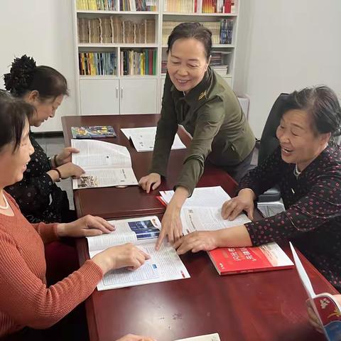 『双服双争』“书香浸润银龄 阅读点亮人生”--中兴社区世界读书日主题活动