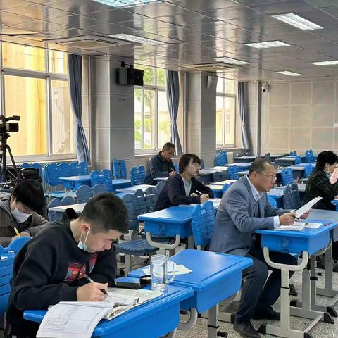 聚焦语文学科阅读 助力学生思维能力——首师附密云中学萤火教学节之语文专场