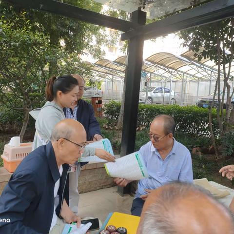 新东社区开展65岁以上老人免费健康体检宣传活动