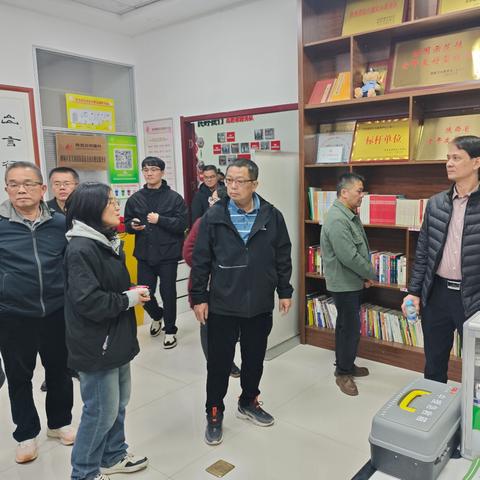 广西壮族自治区玉林市福绵区人大到东关南街街道东关人大代表工作室参观学习
