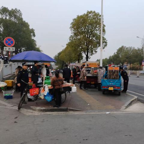 守护校园周边环境，我们在行动