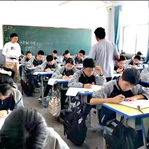 百舸争流千帆竞 乘风破浪正当时 ——记洪洞县新城学校初三年级首次月考监测