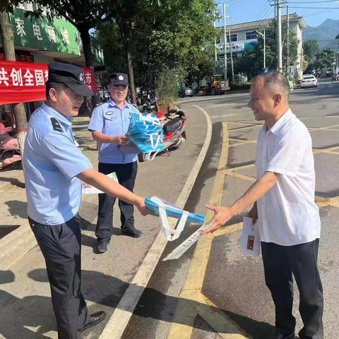 子午派出所在辖区开展反诈宣传