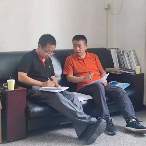 市市场监督管理局与市教育局会商学校食品安全工作