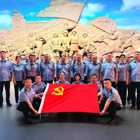 追寻革命足迹 汲取奋进力量——呼杭一车队党总支开展“七一”主题党日活动