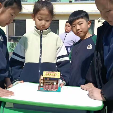 趣味科创润童心 阳光心理伴成长 —— 东新小学开展心理教育科创实践活动