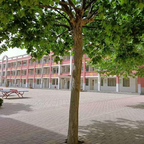 潘庄镇第二小学五一假期安全——致家长一封信