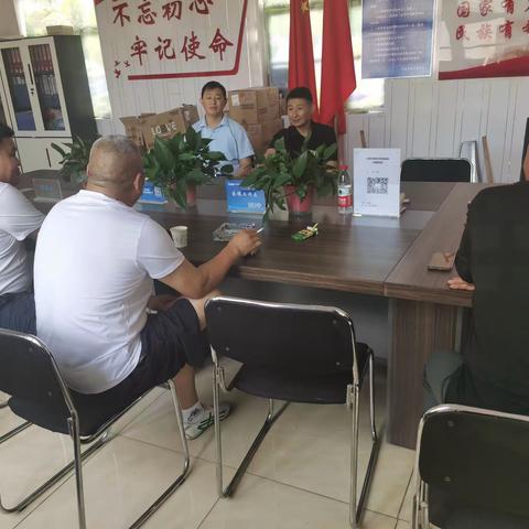 天桥区退役军人事务局党组成员副局长李江来北董村走访调研