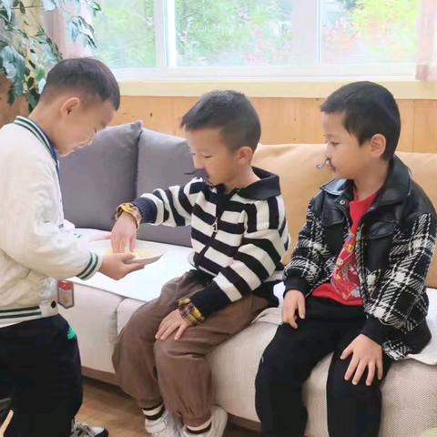 启多思幼儿园2024年大二班教育教学活动第六周