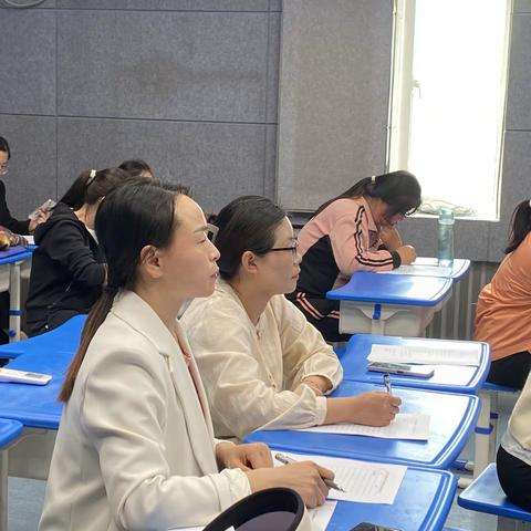 教学展风采    教研促提高——清丰县诚睦路小学“四课型”之讲评课、复习课活动纪实