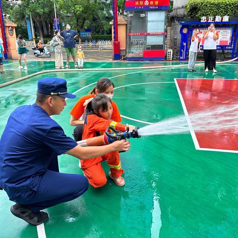 全力以赴 忠诚守卫｜海口市龙华区消防救援大队圆满完成“五一”劳动节期间消防工作