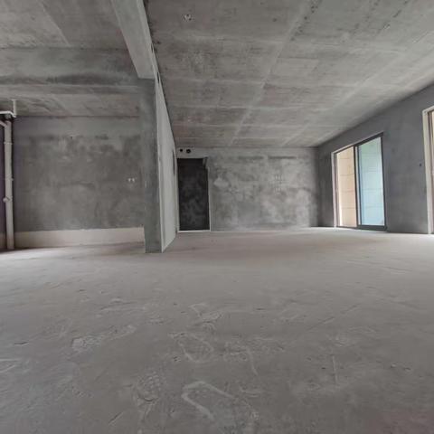 ⭐亏本出售 独家 凯旋府洋房422 电梯入户，中间楼层， 产权150 ，139.8万，带电梯口车位，随时看v68655