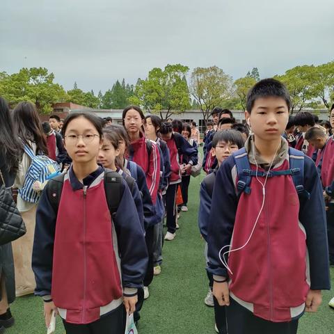 荆州经济技术开发区第一中学——循迹屈原故里，探访峡江文明