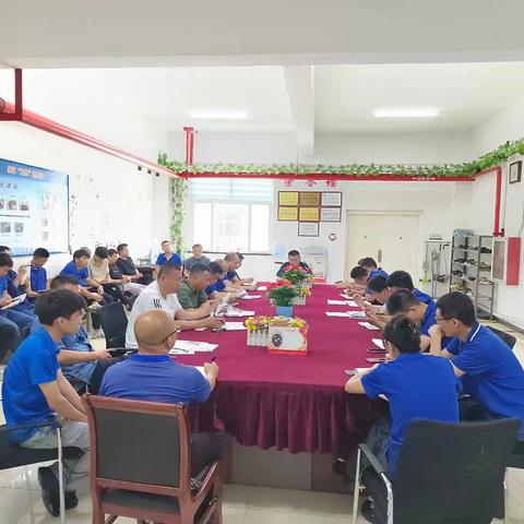 化纤公司远达纺练三车间团支部组织开展“回潮指标极限管控青年突击队”活动，效果显著