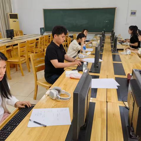 以赛促教 “音”你精彩