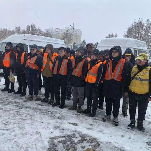 风雪中的硬队伍