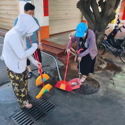中国有线临高分公司开展爱国卫生运动防蚊灭蚊暨基孔肯雅热、登革热防控工作