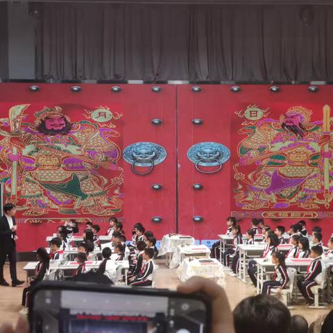 作年画——童眼里的传承 ——罗浩老师