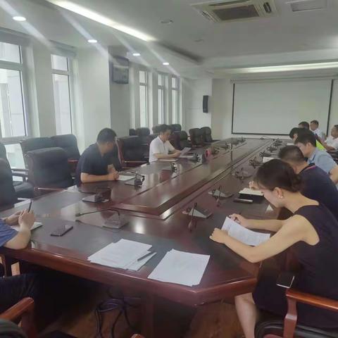平山区召开针对铁工市场安全隐患整改专项行动第二次调度会