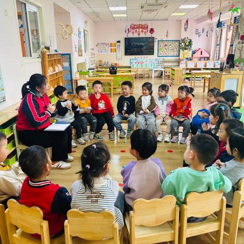 北京第二外国语学院幼儿园小二班一寻找春天主题活动