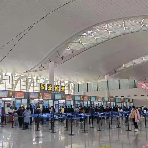 提站位，强担当，奋力打好收官战