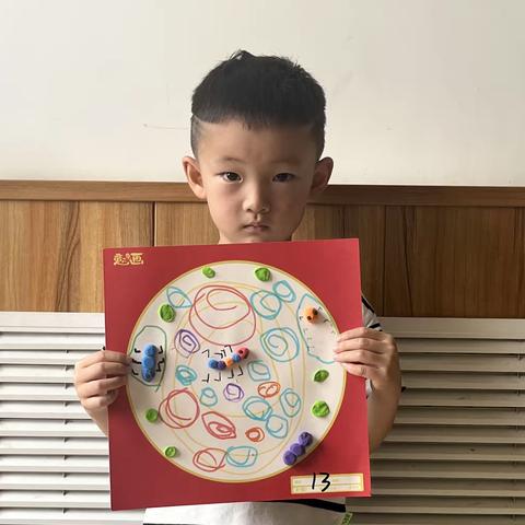 瑞绣幼儿园中一班童心童画作品展