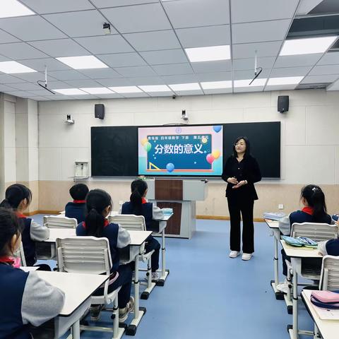 数学教研促成长，且思且行共远航——记嘉和实验学校小学部数学组半天无课日教研活动