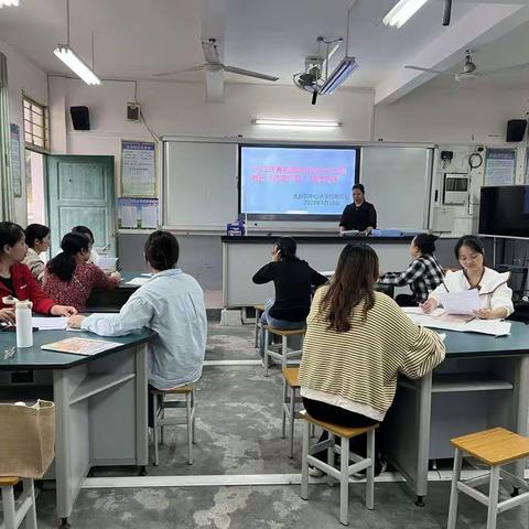 以研促教，教研相长——记大良镇中心小学语文高年级组教研活动