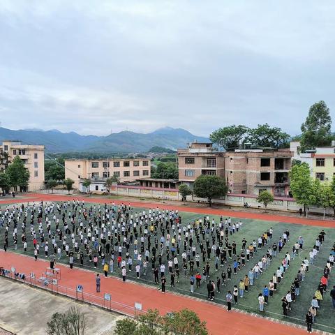 聚校园活力   展少年风采---平桂区沙田镇第一初级中学广播体操评比验收活动纪实