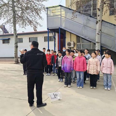 春日绽芳华，运动展风采——西安丰小学竞赛组备战运动会开展运动员选拔赛